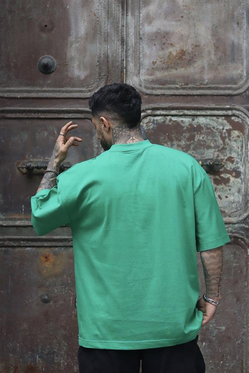 Economist baskılı oversize tshirt