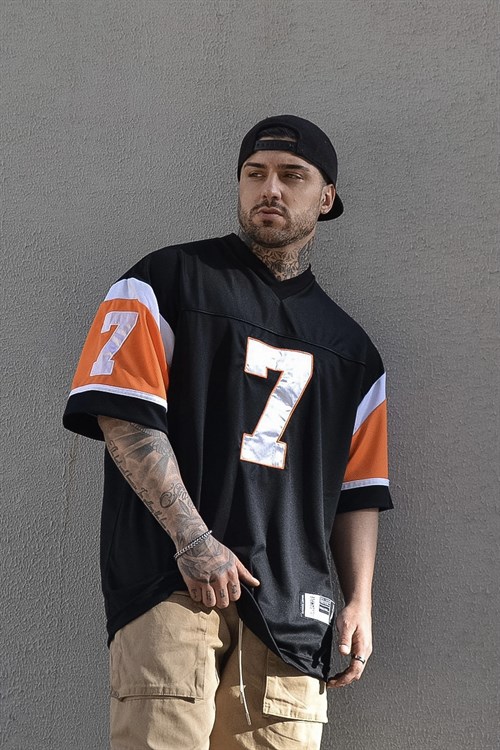 Elway seven black oversize forma