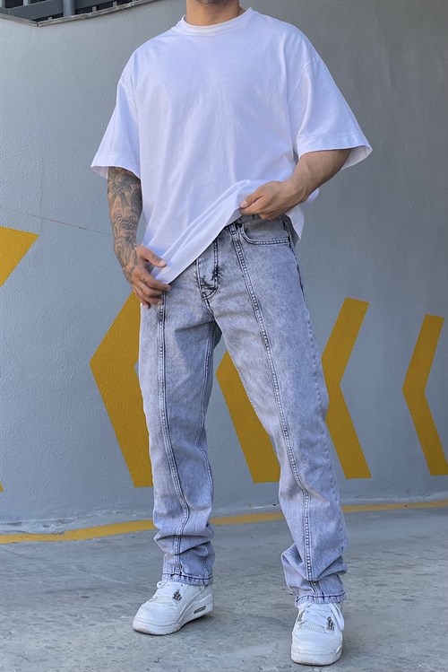 Grey lose fit baggy jeans