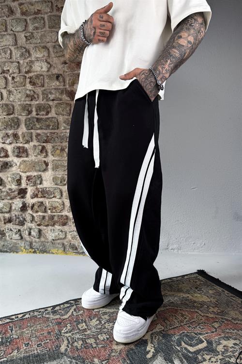 Hybrid Black Track Denim