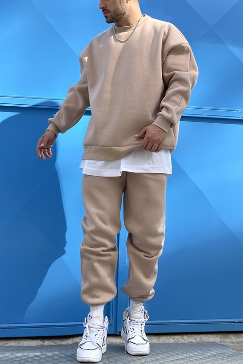 icebeige track suit