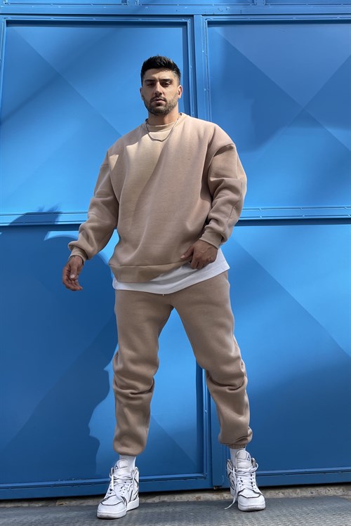 icebeige track suit