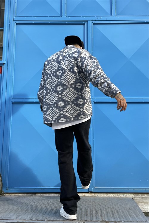 Mavi oversize kaşe gömlek