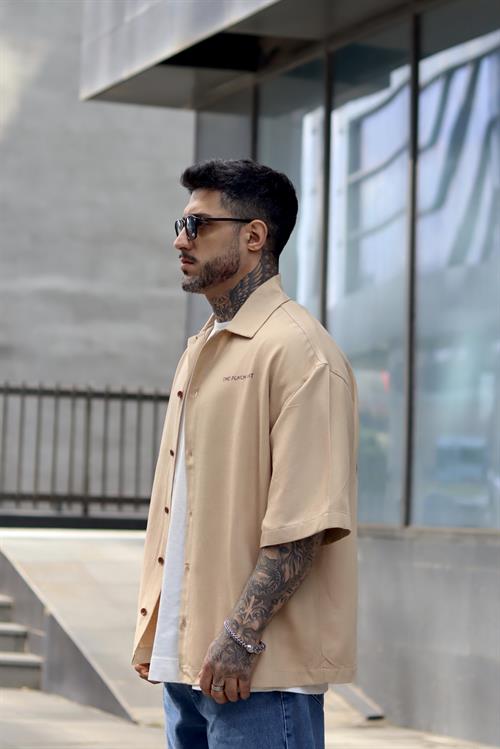 Oversize art baskılı gömlek