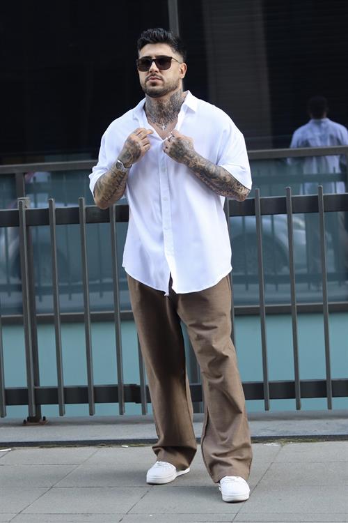 Oversize basic beyaz gömlek