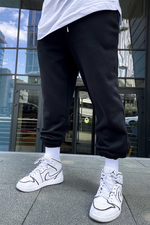 Oversize basic siyah sweatpants
