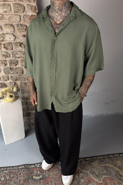 Oversize haki kısa kollu gömlek