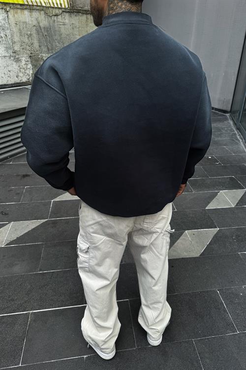 Oversize kabartma baskılı sweatshirt