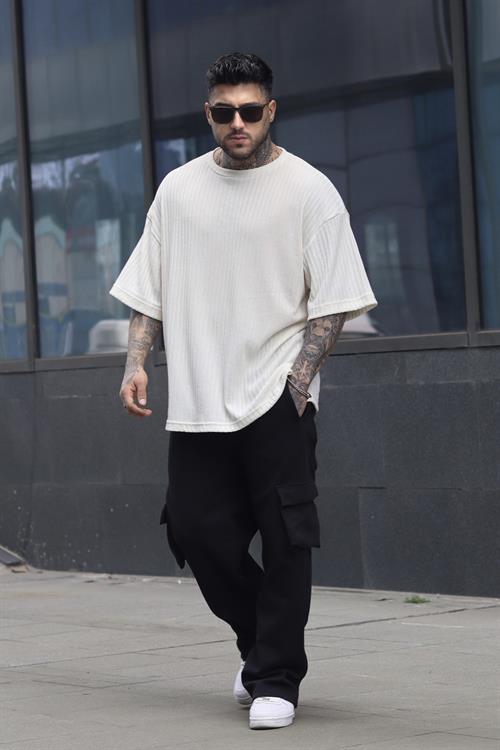 Oversize kırık beyaz tshirt