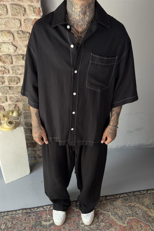 Oversize siyah kısa kollu gömlek