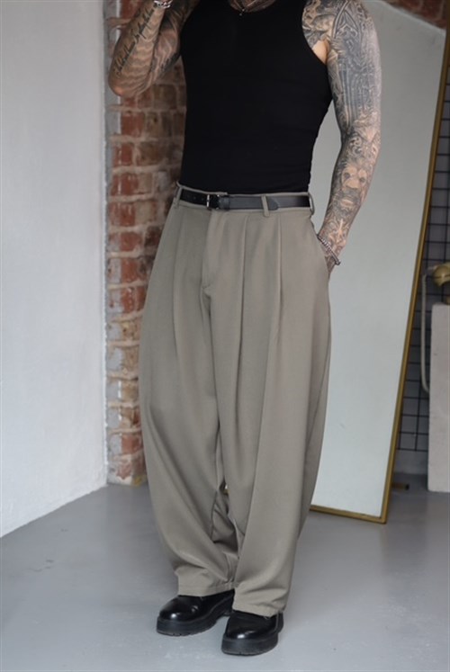 Pileli Haki Ekstra Baggy Kumaş Pantolon