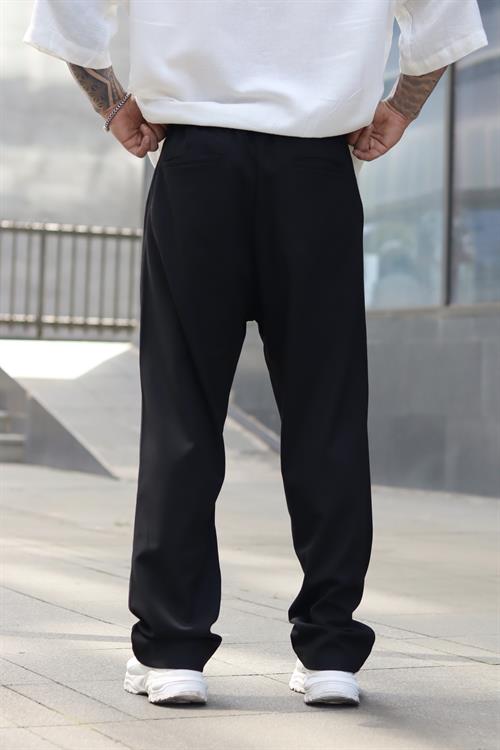 Pileli siyah baggy pantolon