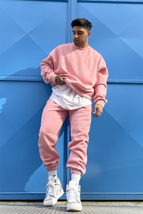 Pink oversize track suit