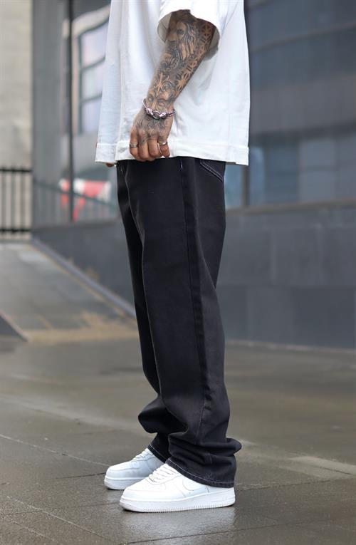 Siyah dikiş detaylı baggy pantolon