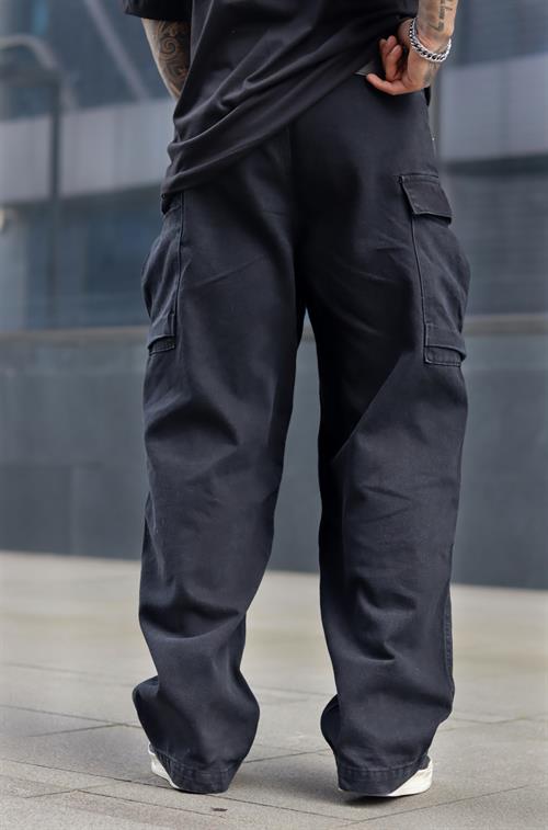 Siyah kargo cepli baggy pantolon