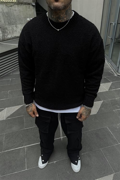 Siyah oversize kesim kazak