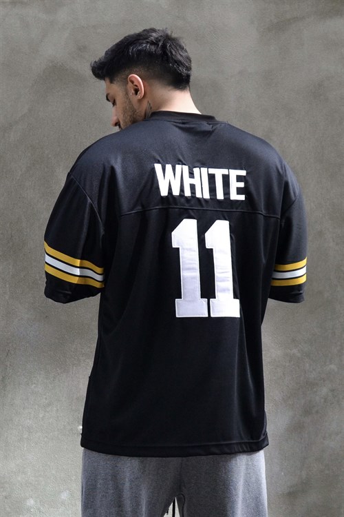 white eleven süper oversize siyah forma