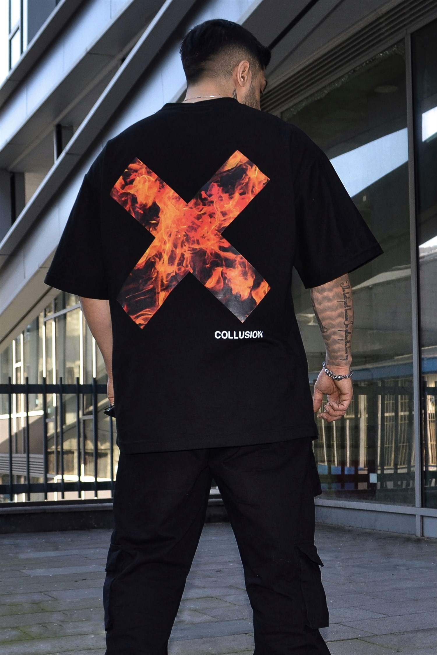 Collusion oversize siyah tshirt