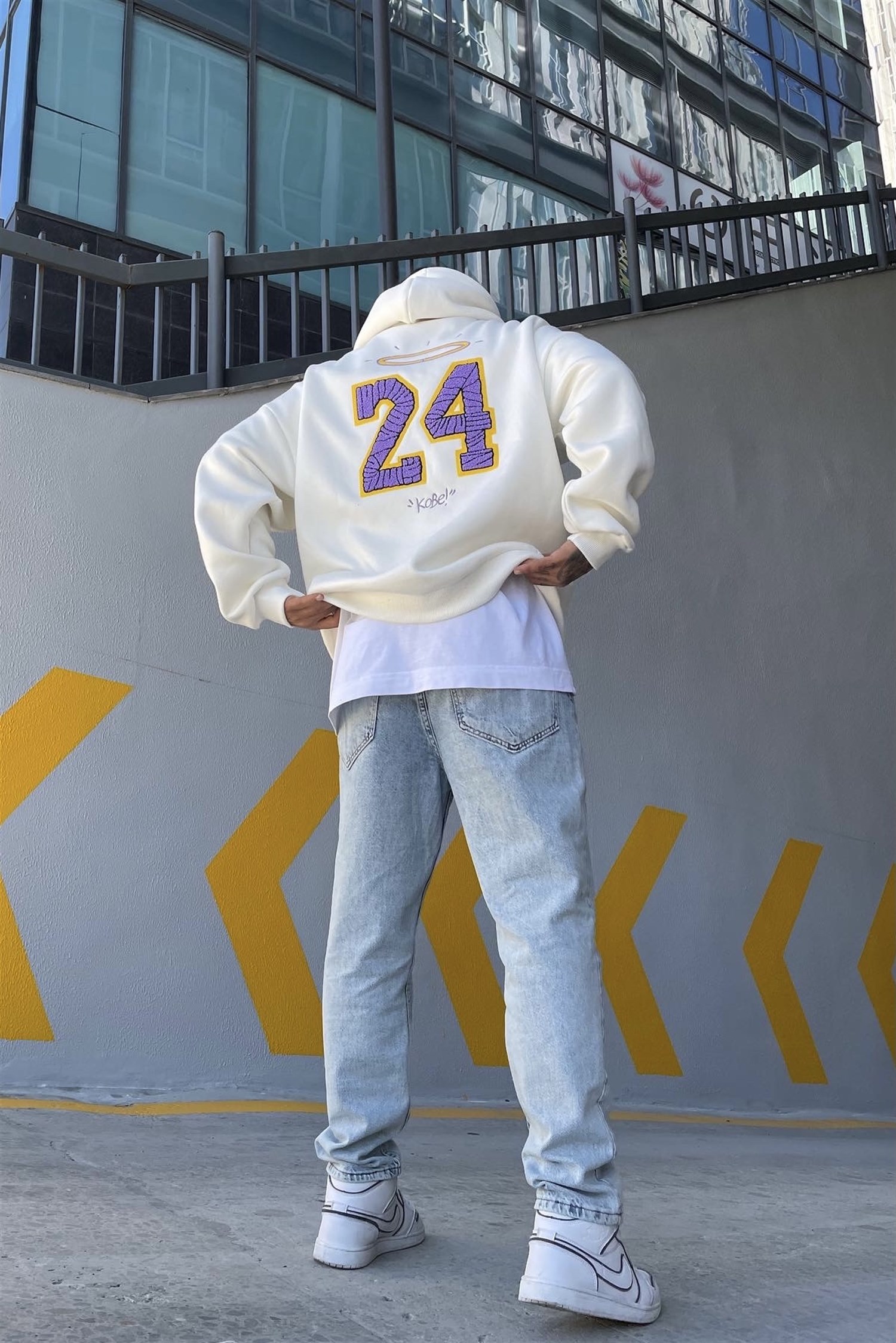 Kobe24 broken oversize hoodie