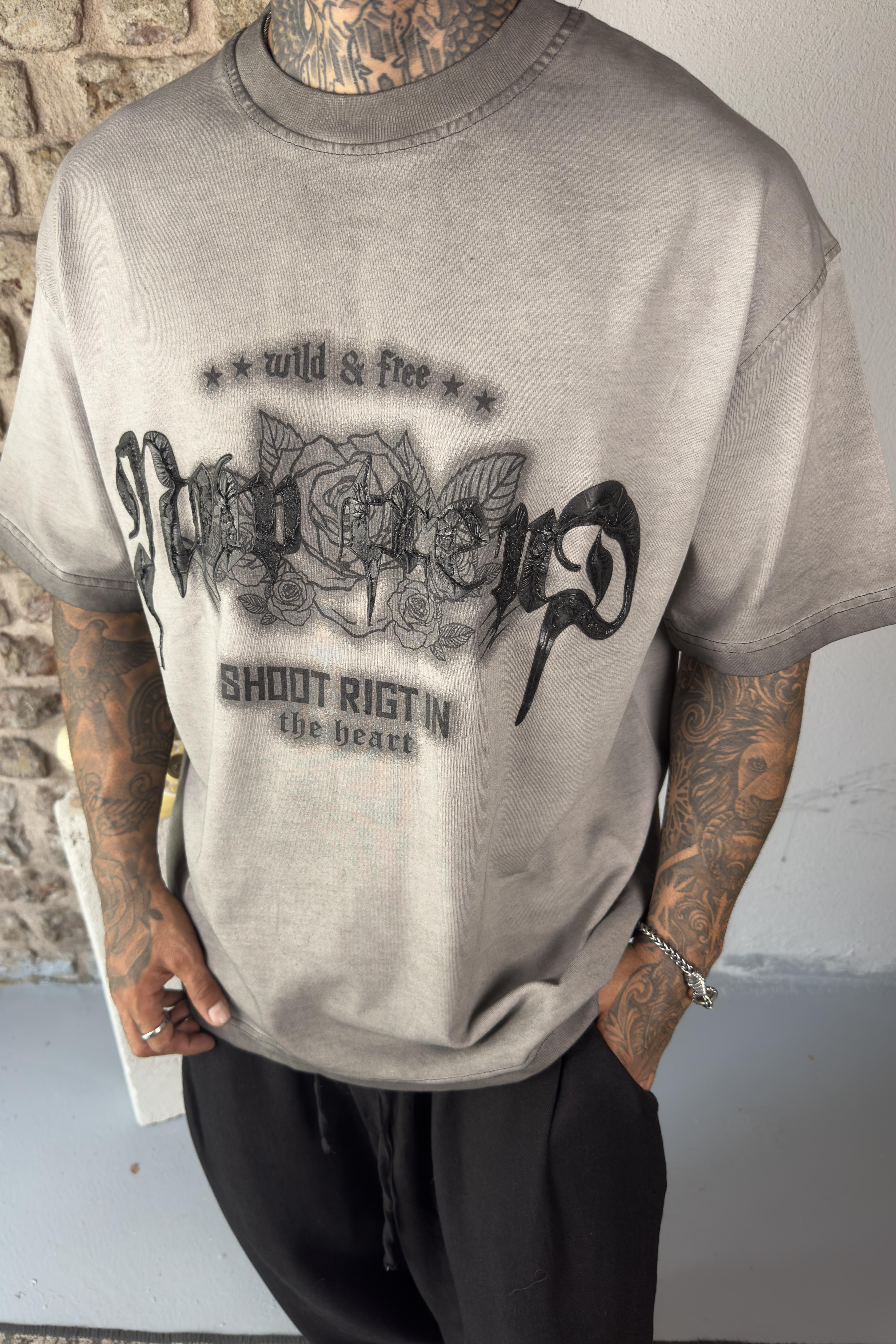 Oversize kabartma baskılı tshirt