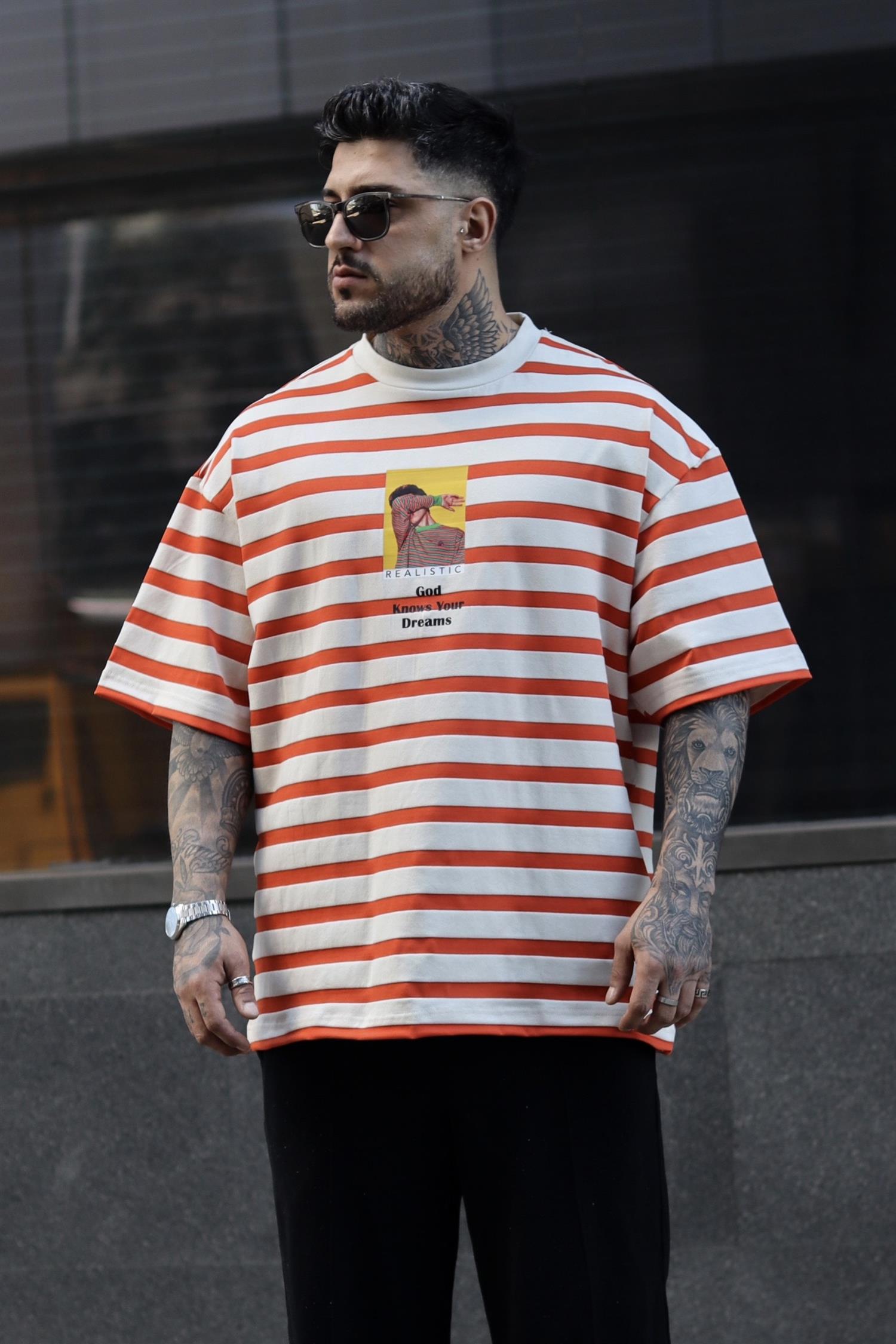 Realistic çizgili oversize tshirt