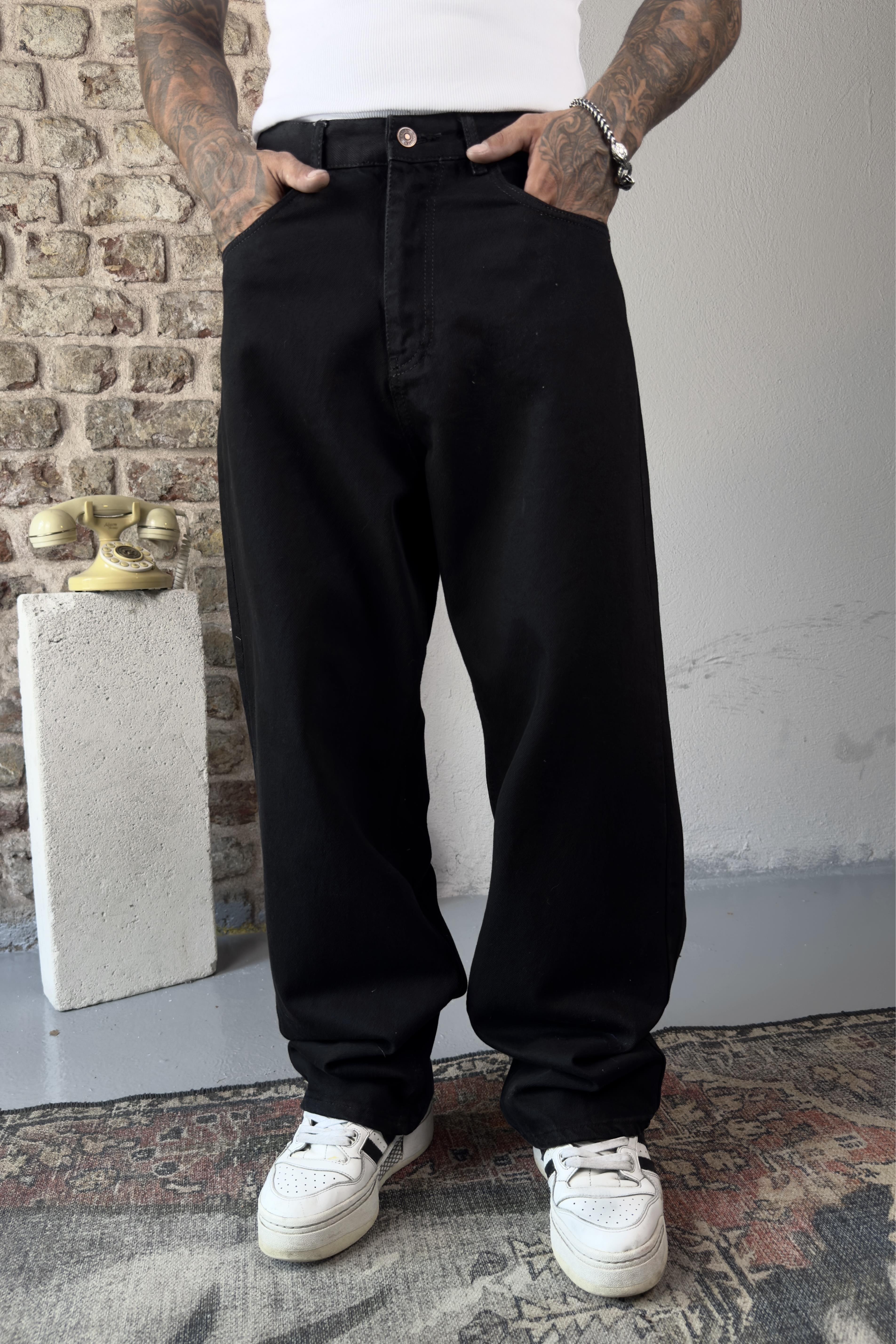 Siyah baggy pantolon