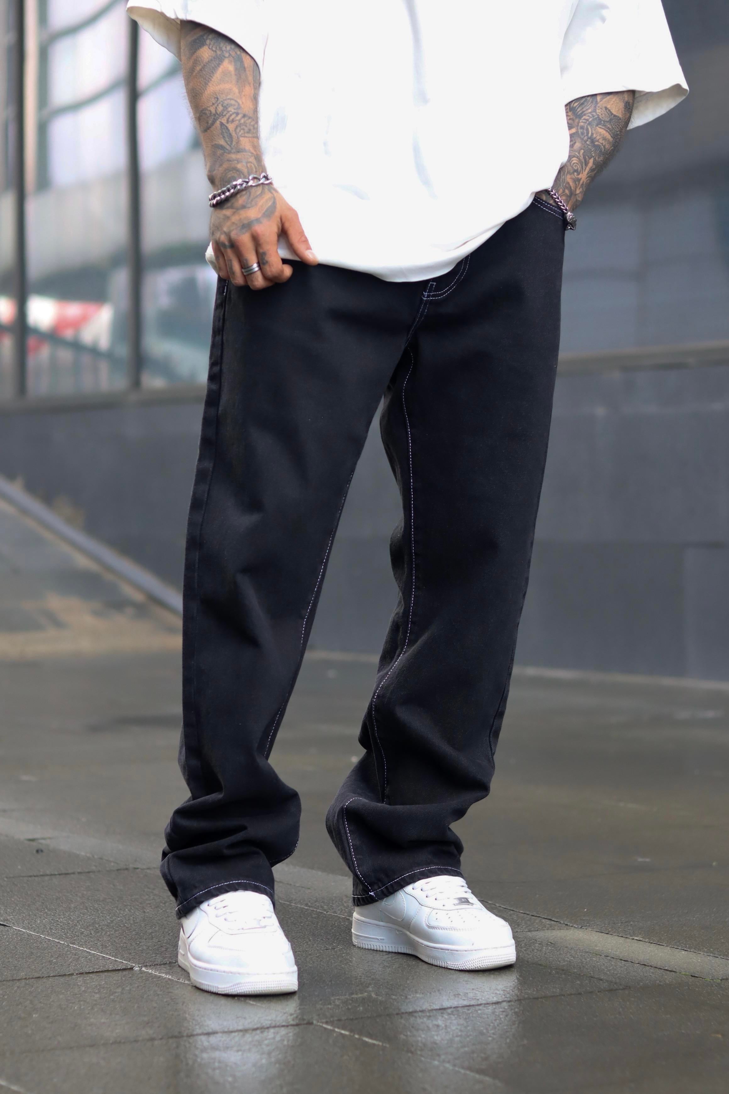 Siyah dikiş detaylı baggy pantolon