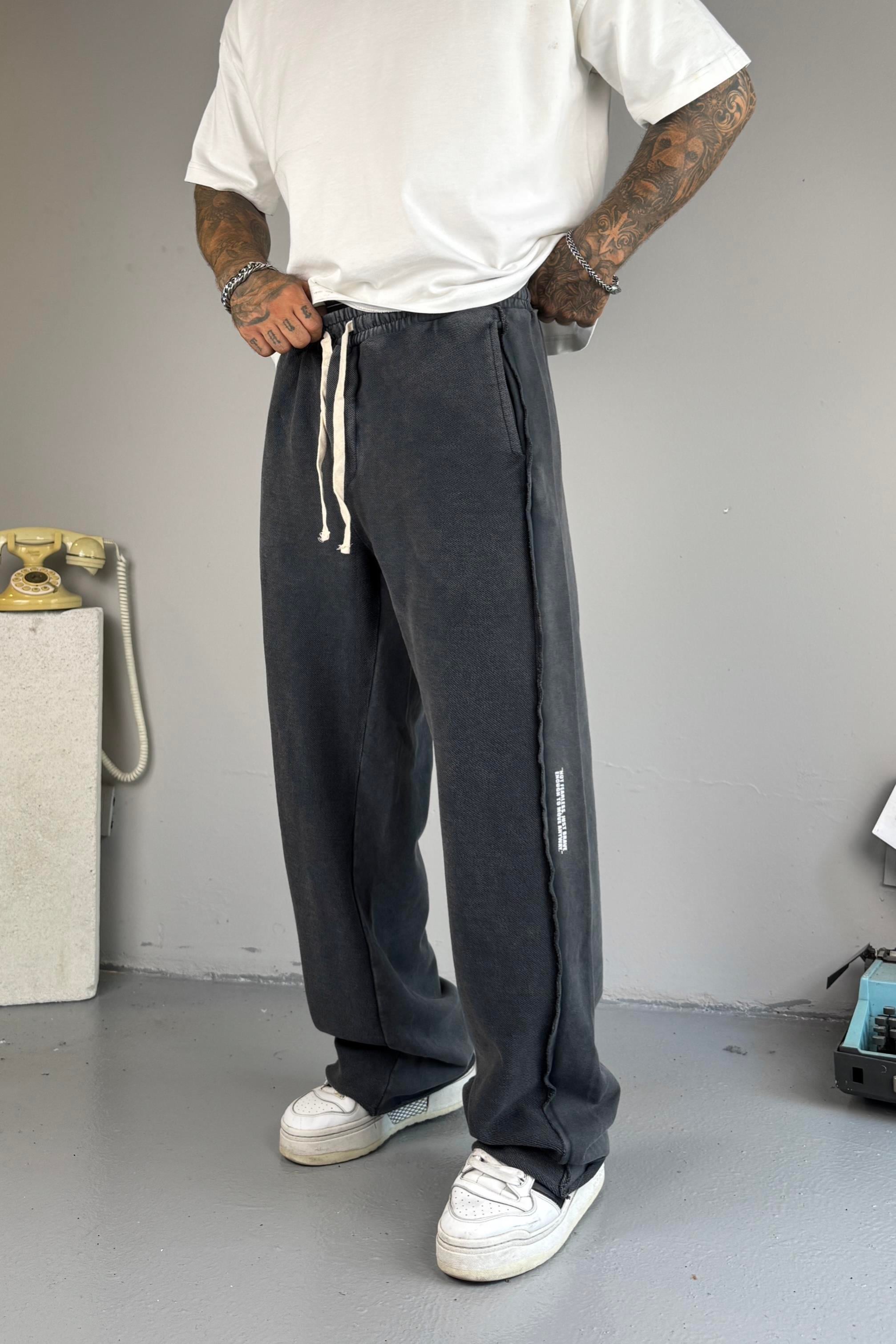 Stone Washed Siyah Pantolon