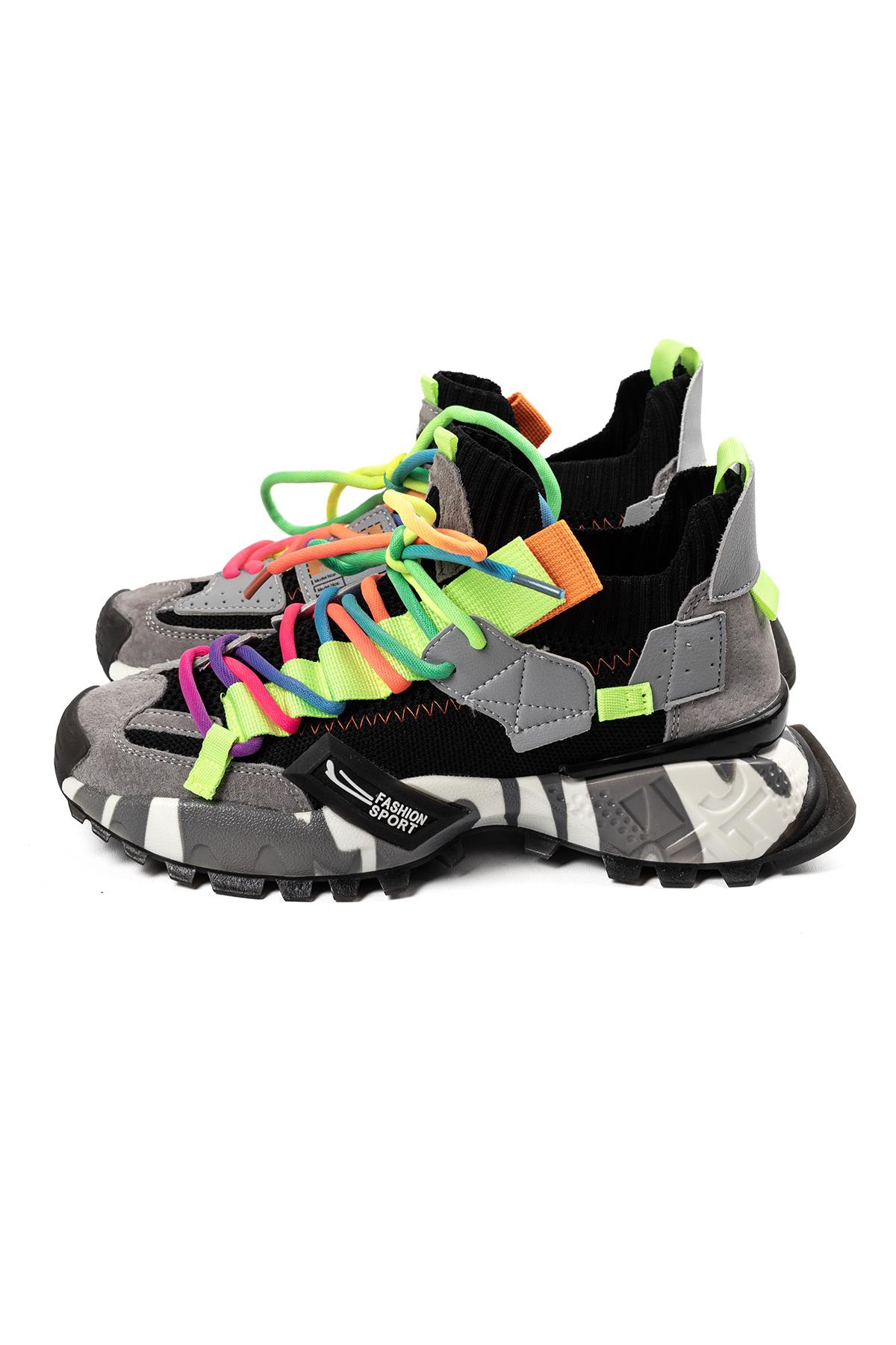 Kadın İthal Sneaker Bot Siyah Renkli Bağcık Detaylı Kalın Taban Günlük Ayakkabı