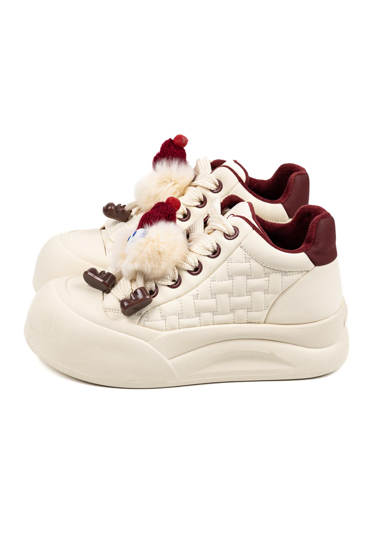 Kadın İthal Sneaker Bordo Oyuncak Figür Detaylı Ortopedik Tabanlı Günlük Ayakkabı
