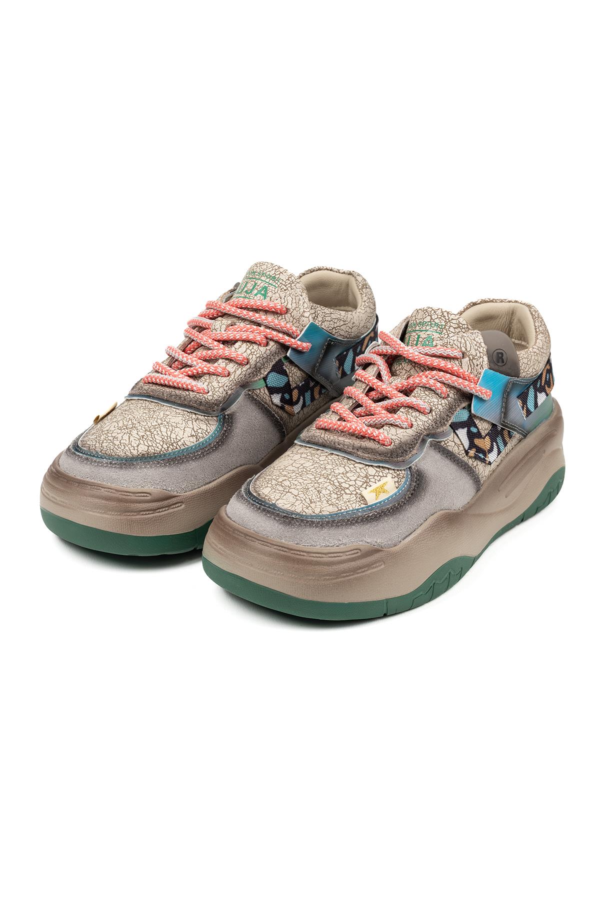 Kadın İthal Sneaker Bej Yeşil Desenli Pembe Bağcık Detaylı Kalın Taban Günlük Ayakkabı