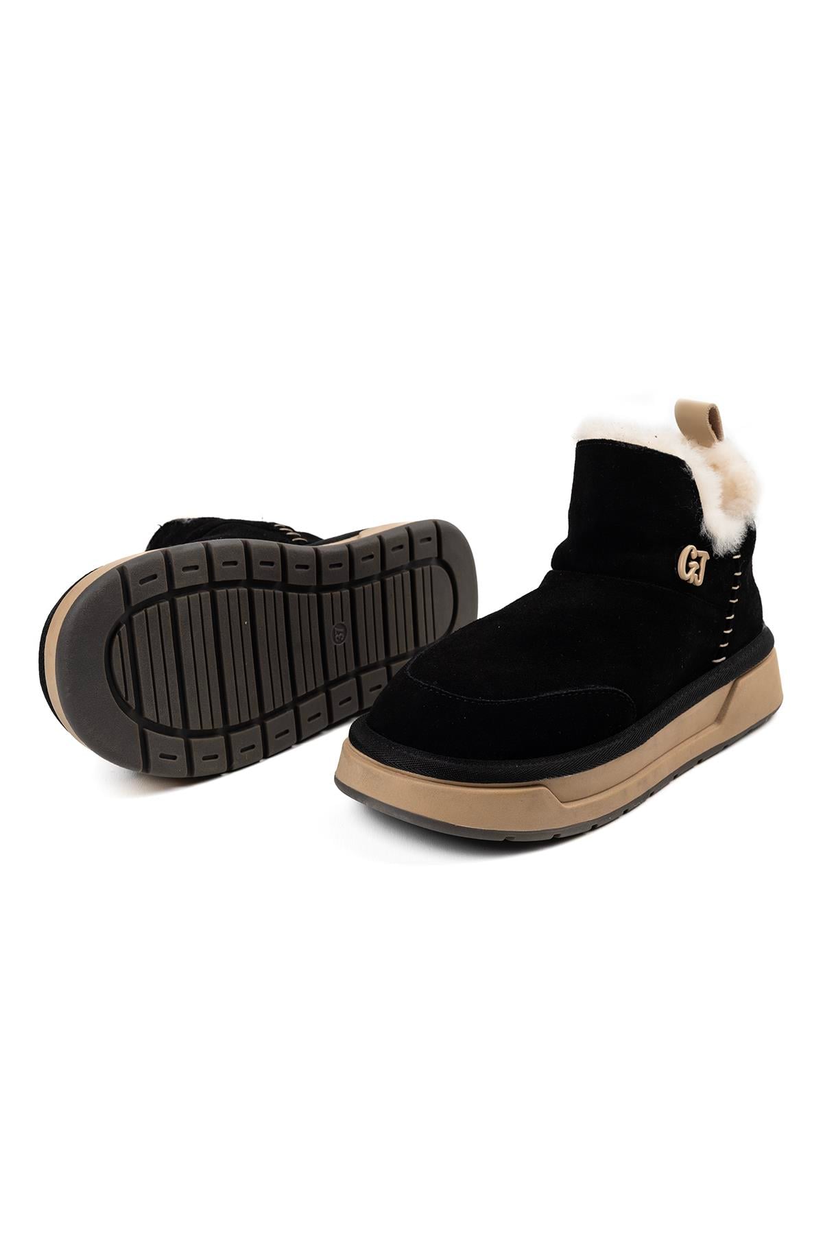 Guja Kadın Siyah Süet İçi Kürklü Kalın Taban Kaymaz Taban Kışlık Bot