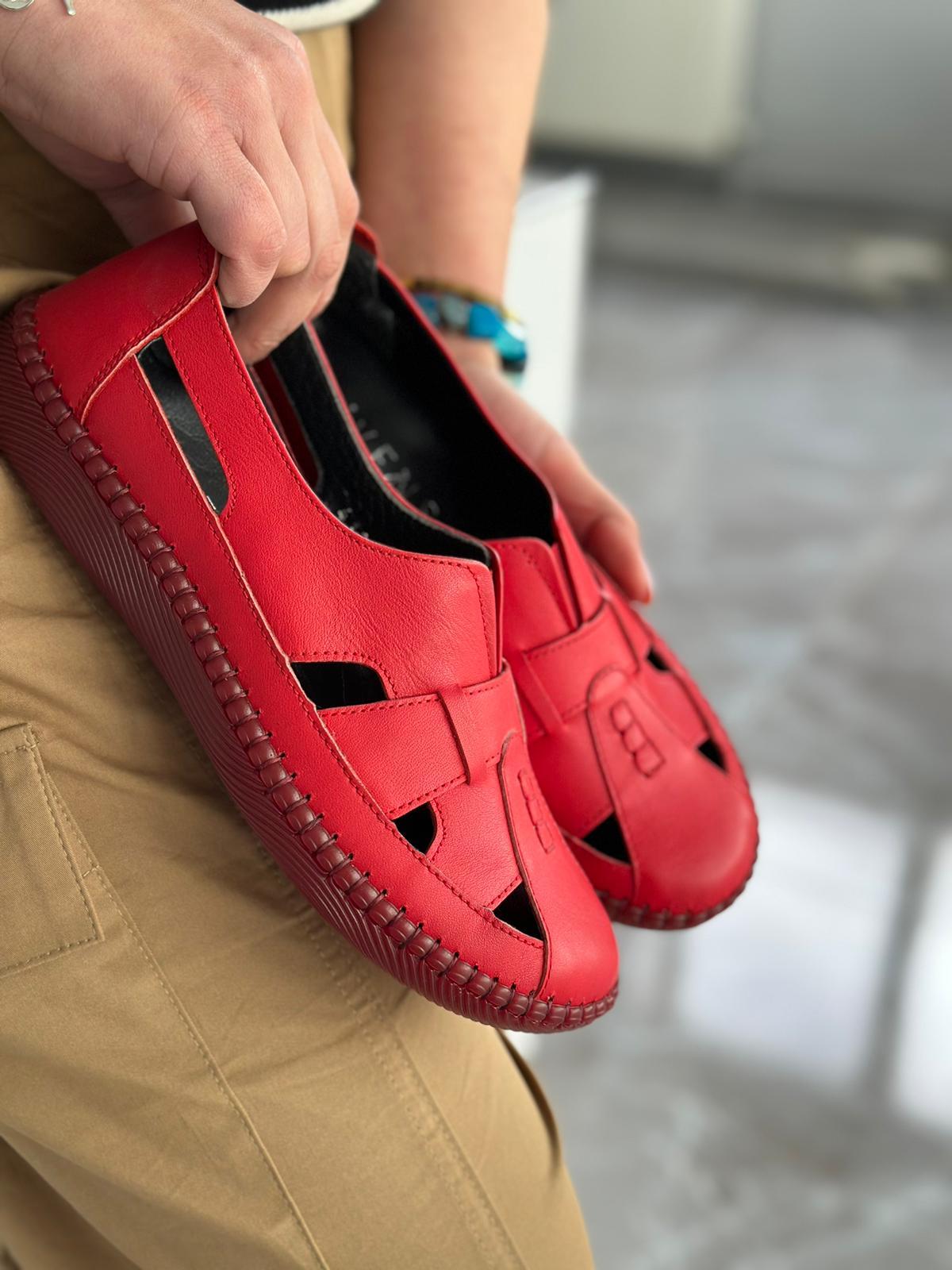 Hakiki Deri Ortopedik Anne Ayakkabısı | Kırmızı