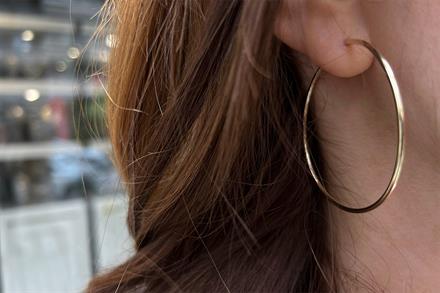 Velvet Radiance Küpe