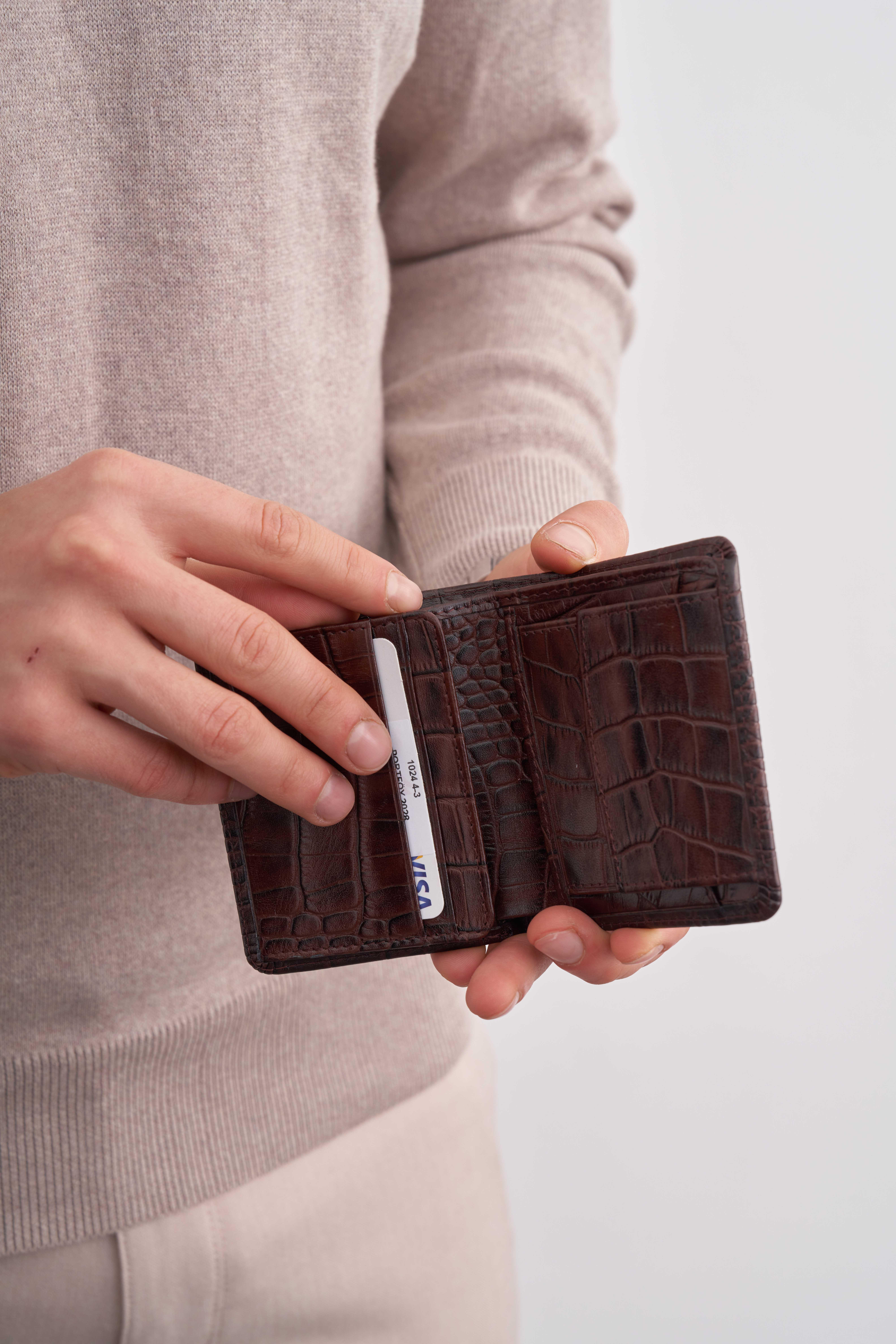 Erkek Kahverengi Kroko Deri Cüzdan