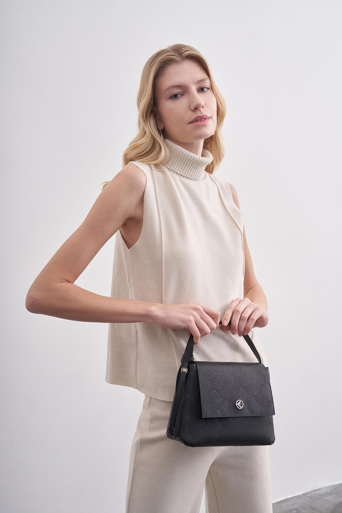 Siyah Yılan Derisi Kadın Omuz Çantası