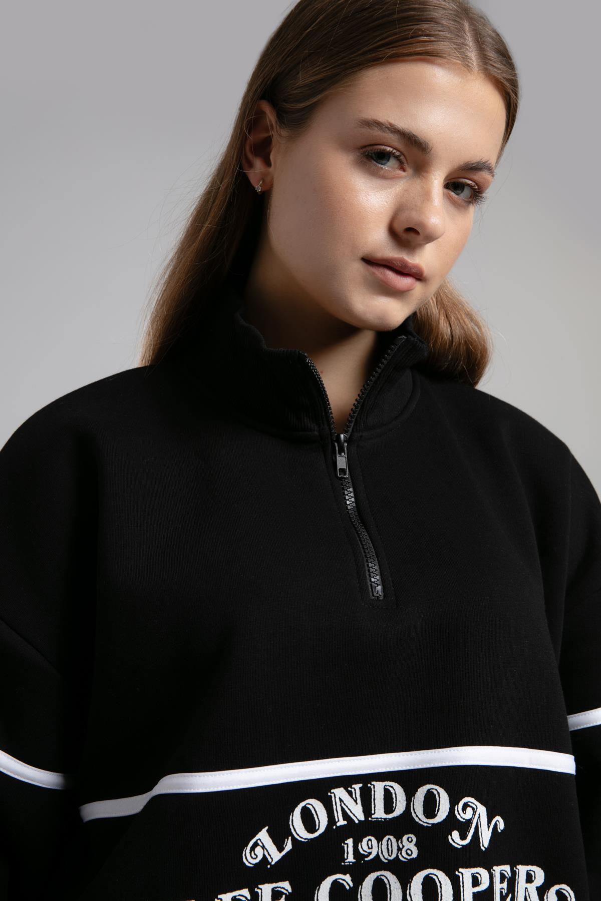 Grace Kadın Dik Yaka Sweatshirt Siyah