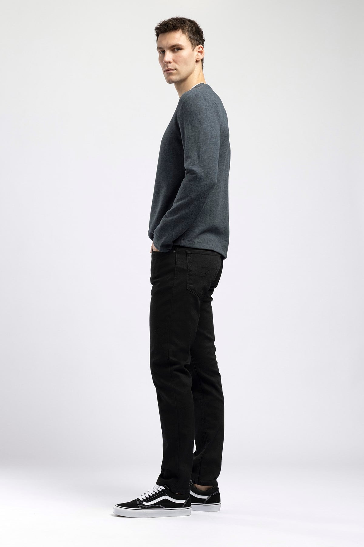 Jagger Erkek Slim Straight Normal Bel Dar Kesim Jean Siyah