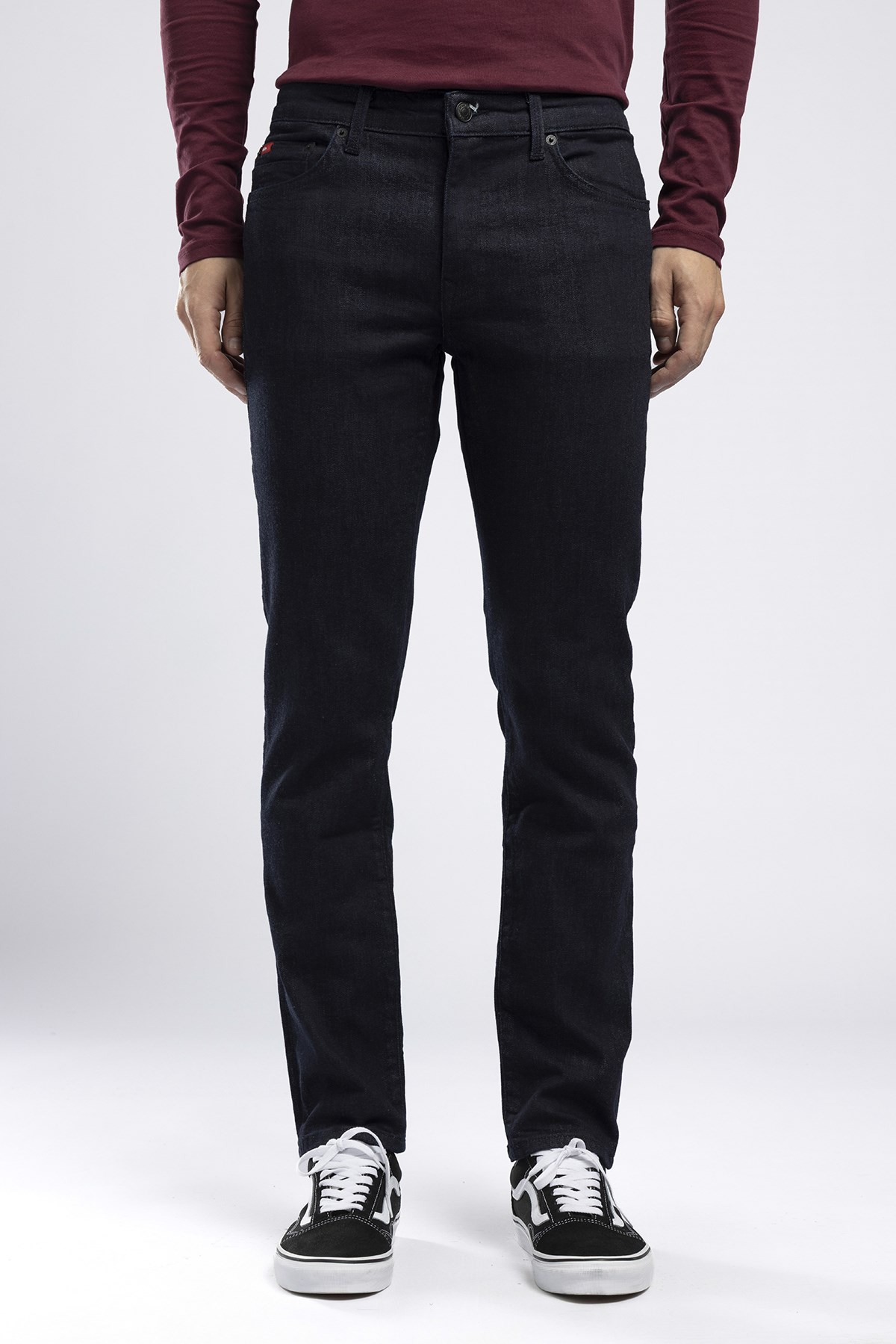 Jagger Erkek Slim Straight Normal Bel Dar Kesim Jean Siyah