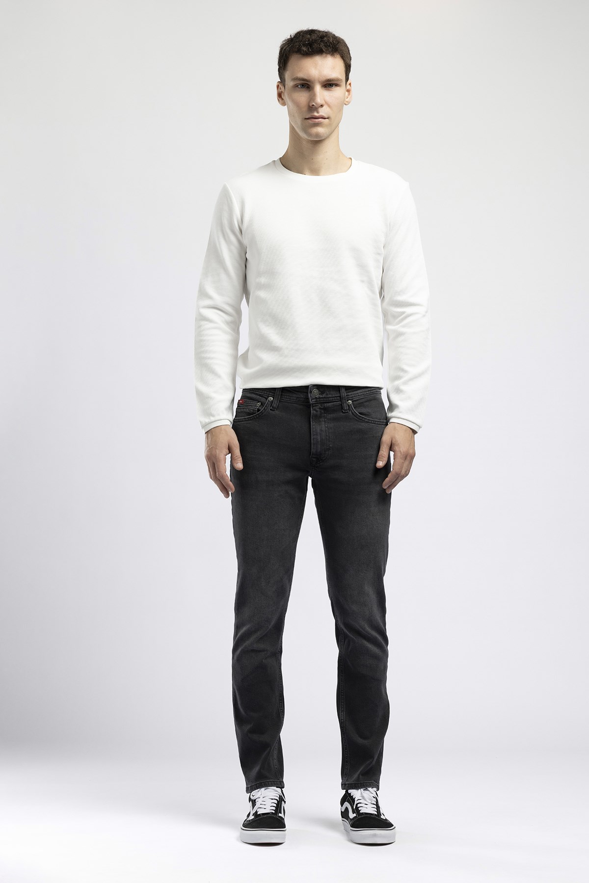 Jagger Erkek Slim Straight Tam Kalıp Jean Siyah