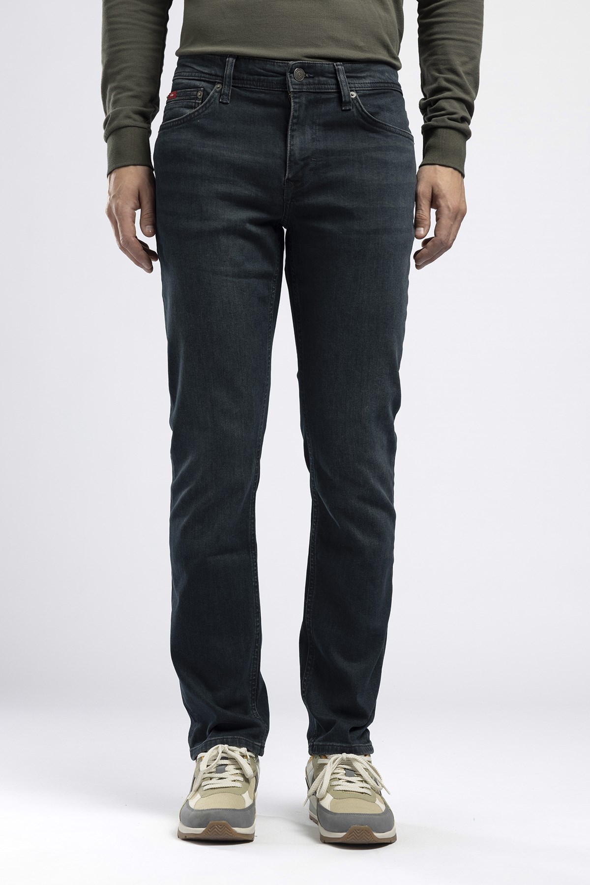 Jagger Erkek Slim Straight Tam Kalıp Jean Mavi