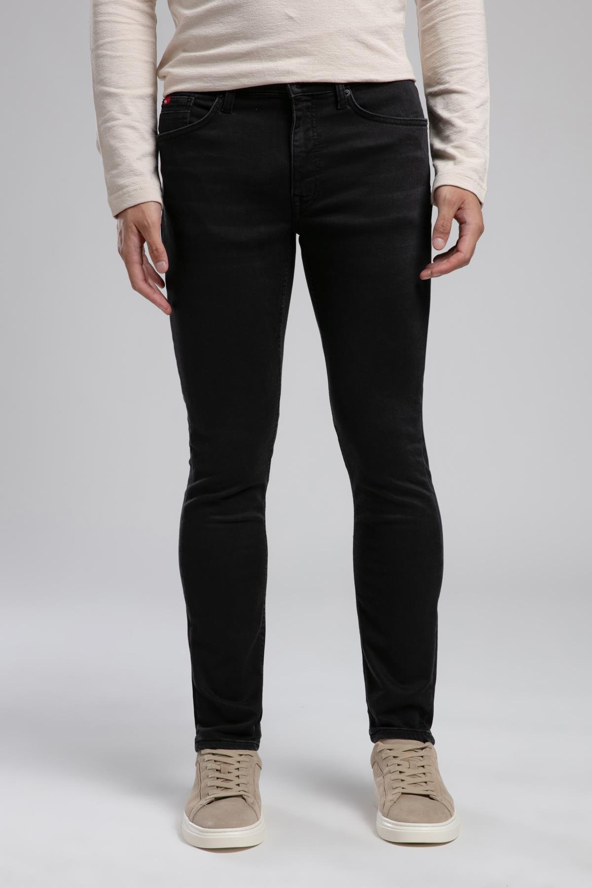 Jeff Normal Bel Dar Kesim Çok Dar Paça Siyah Erkek Jean Pantolon