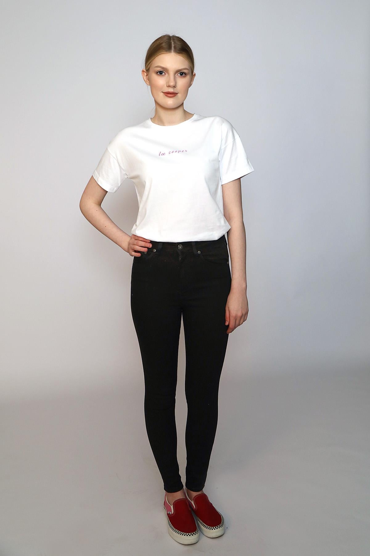 Karen Kadın %100 Pamuk O Yaka T-Shirt Beyaz