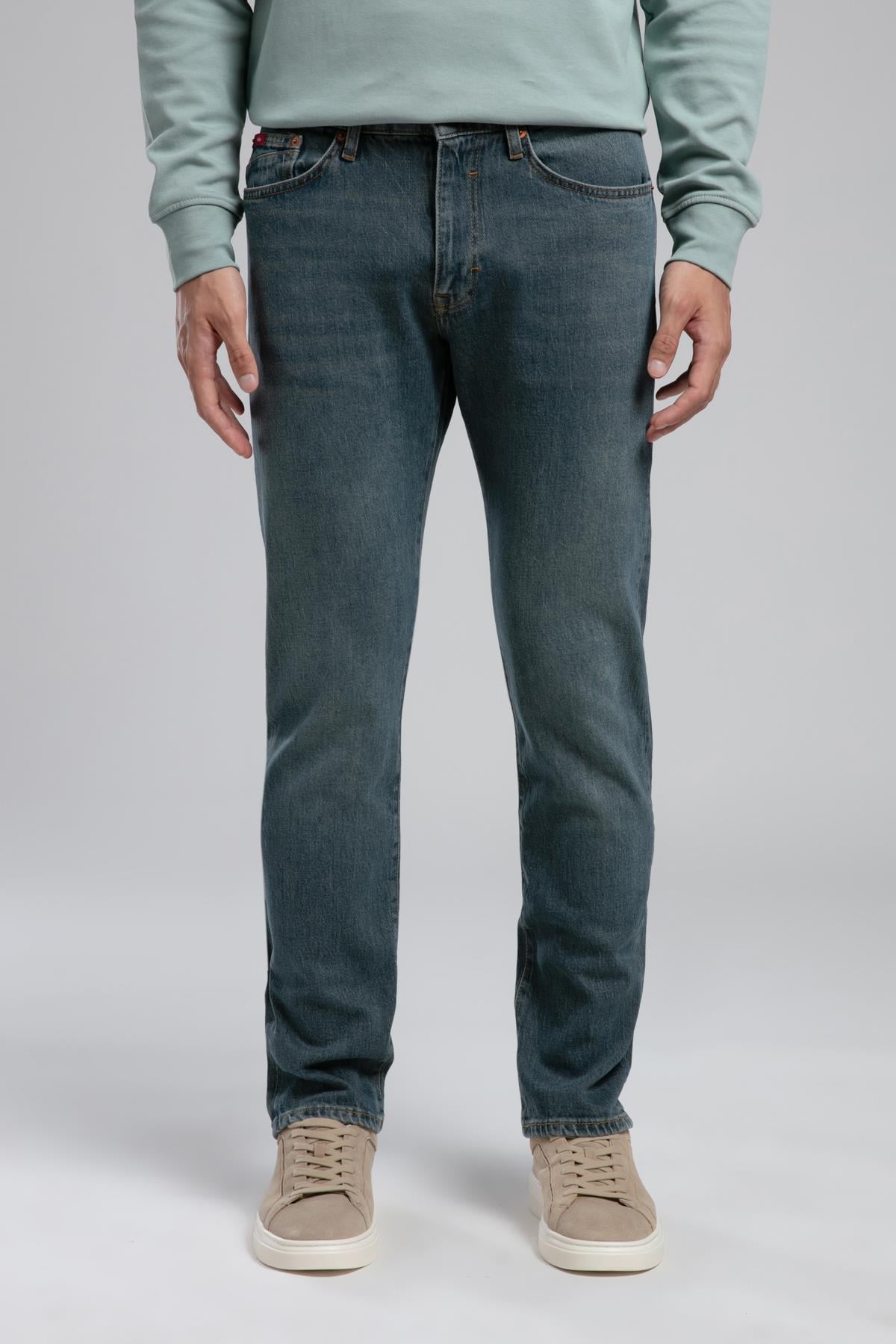 Harry Orta Bel Dar Konik Kesim Daralan Paça Mavi Erkek Jean Pantolon