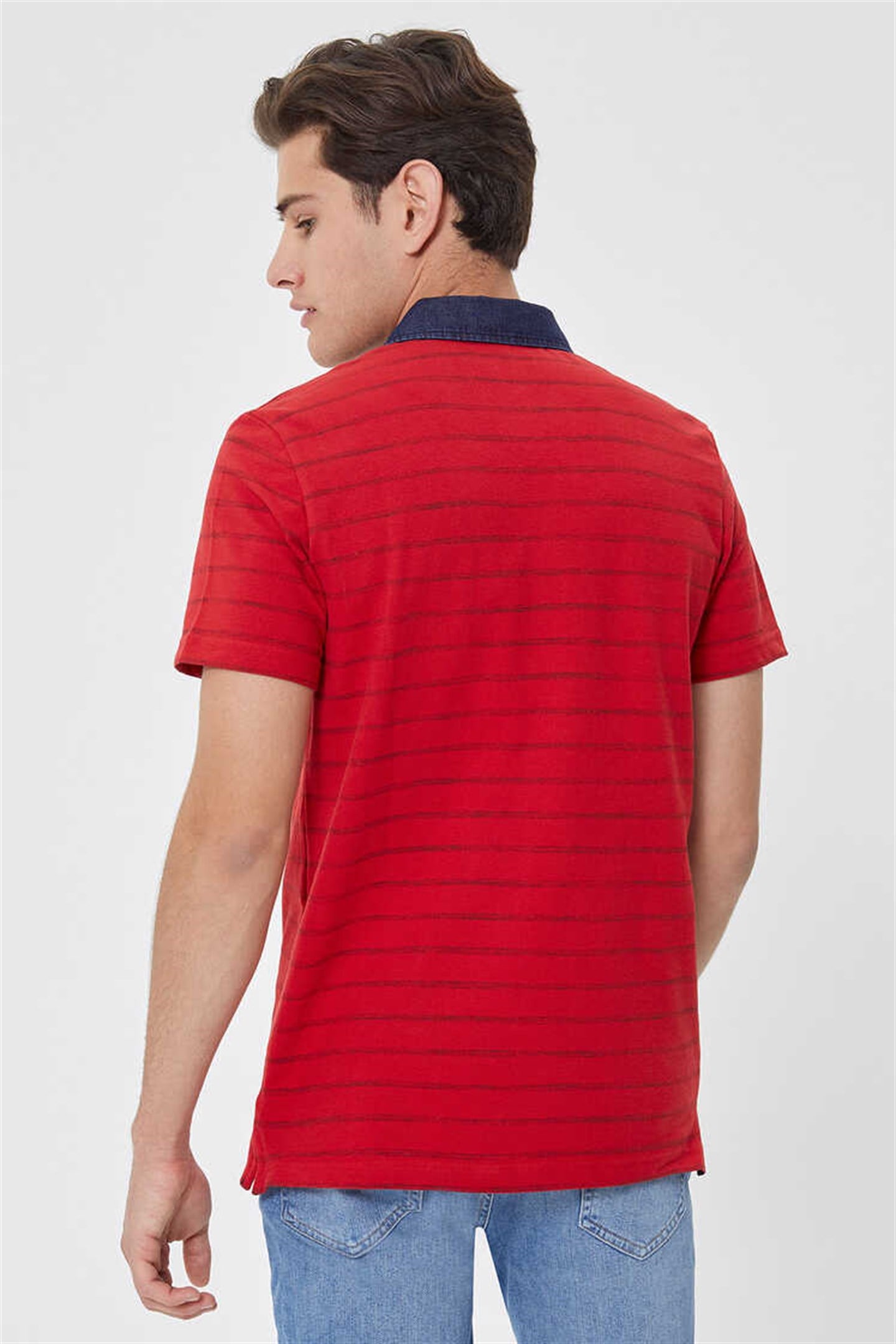 Matty Erkek %100 Pamuk Denim Yaka T-Shirt Kırmızı Çizgili