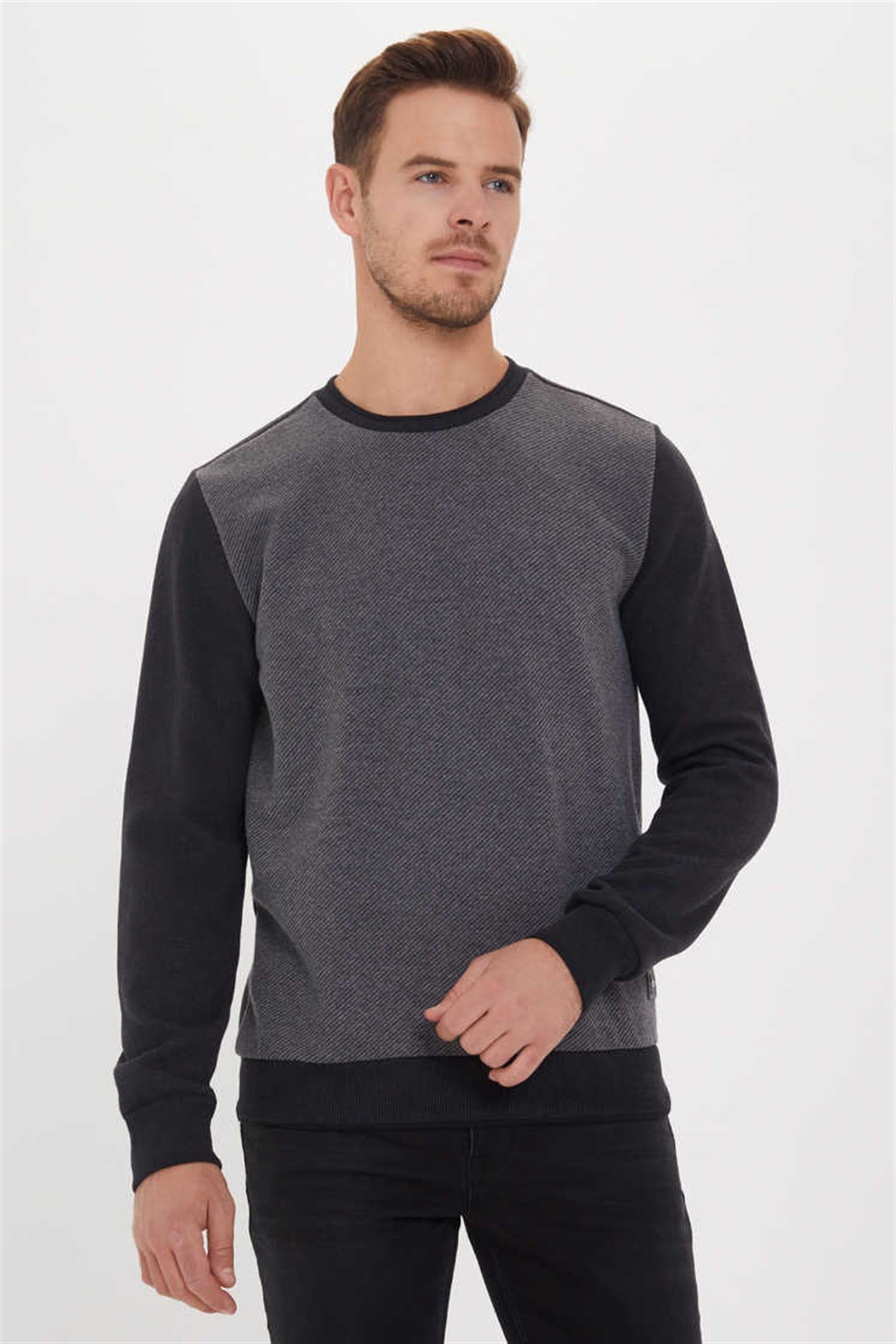 NEWDIAGONAL ERKEK O YAKA SWEATSHIRT