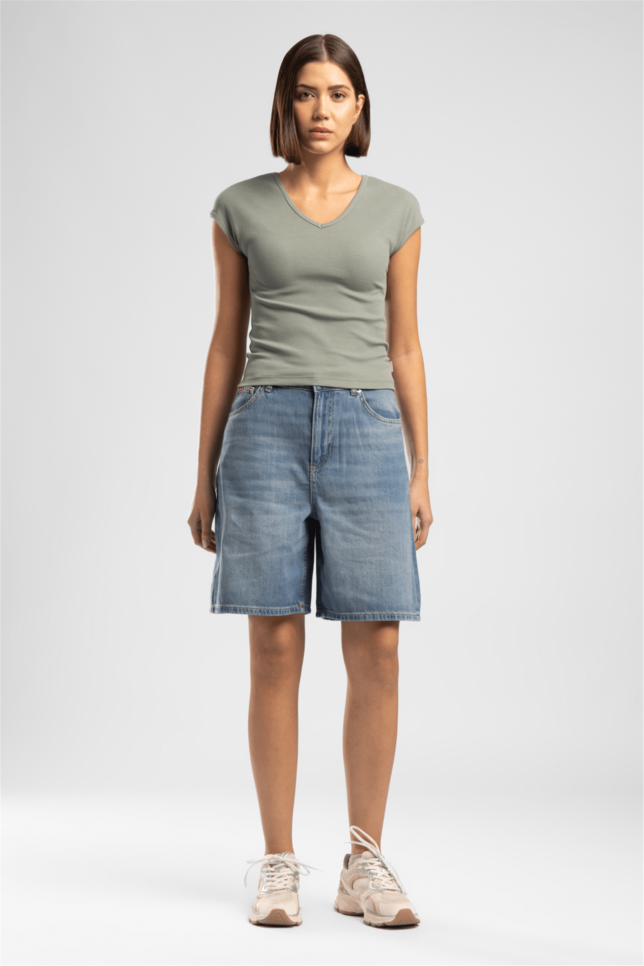 OMA 1 KADIN JEAN ŞORT