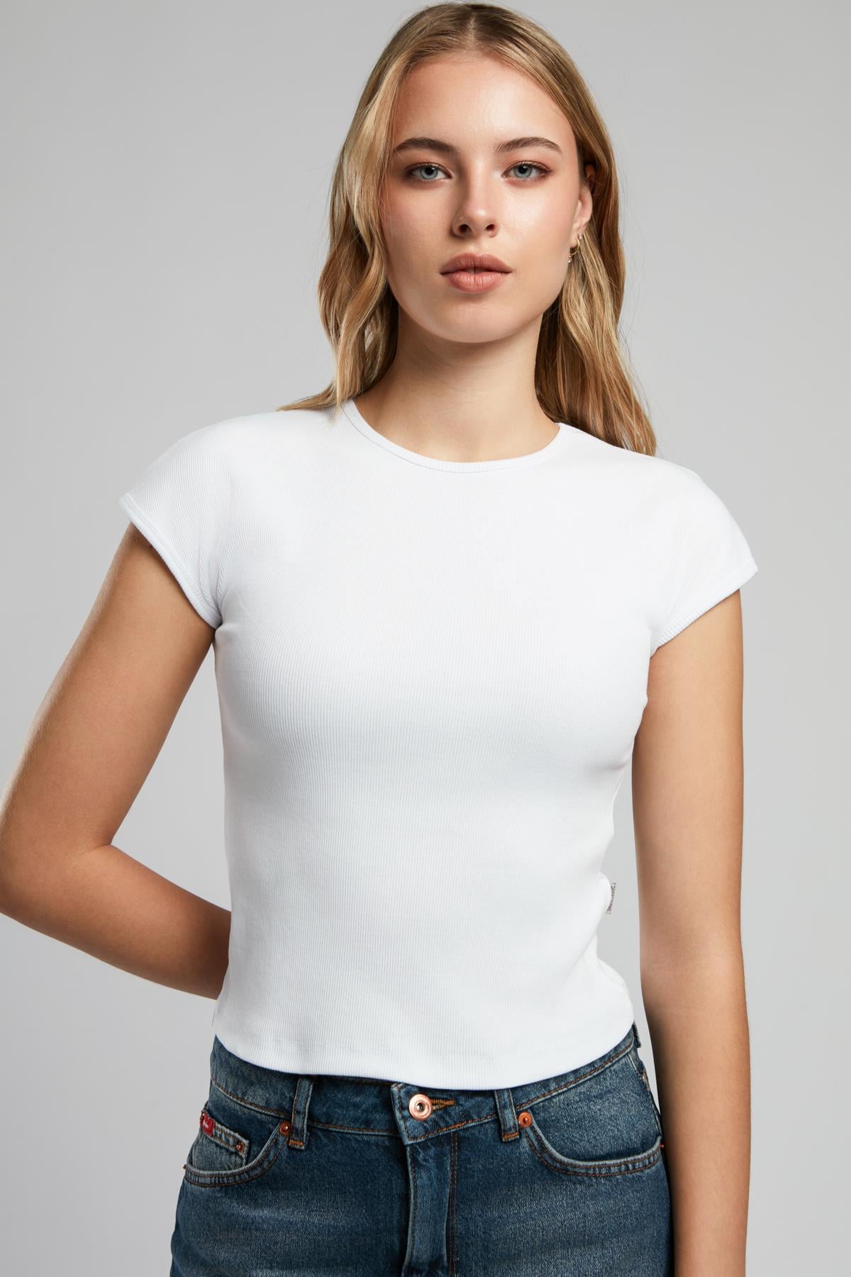 Rosa Kadın O Yaka T-Shirt