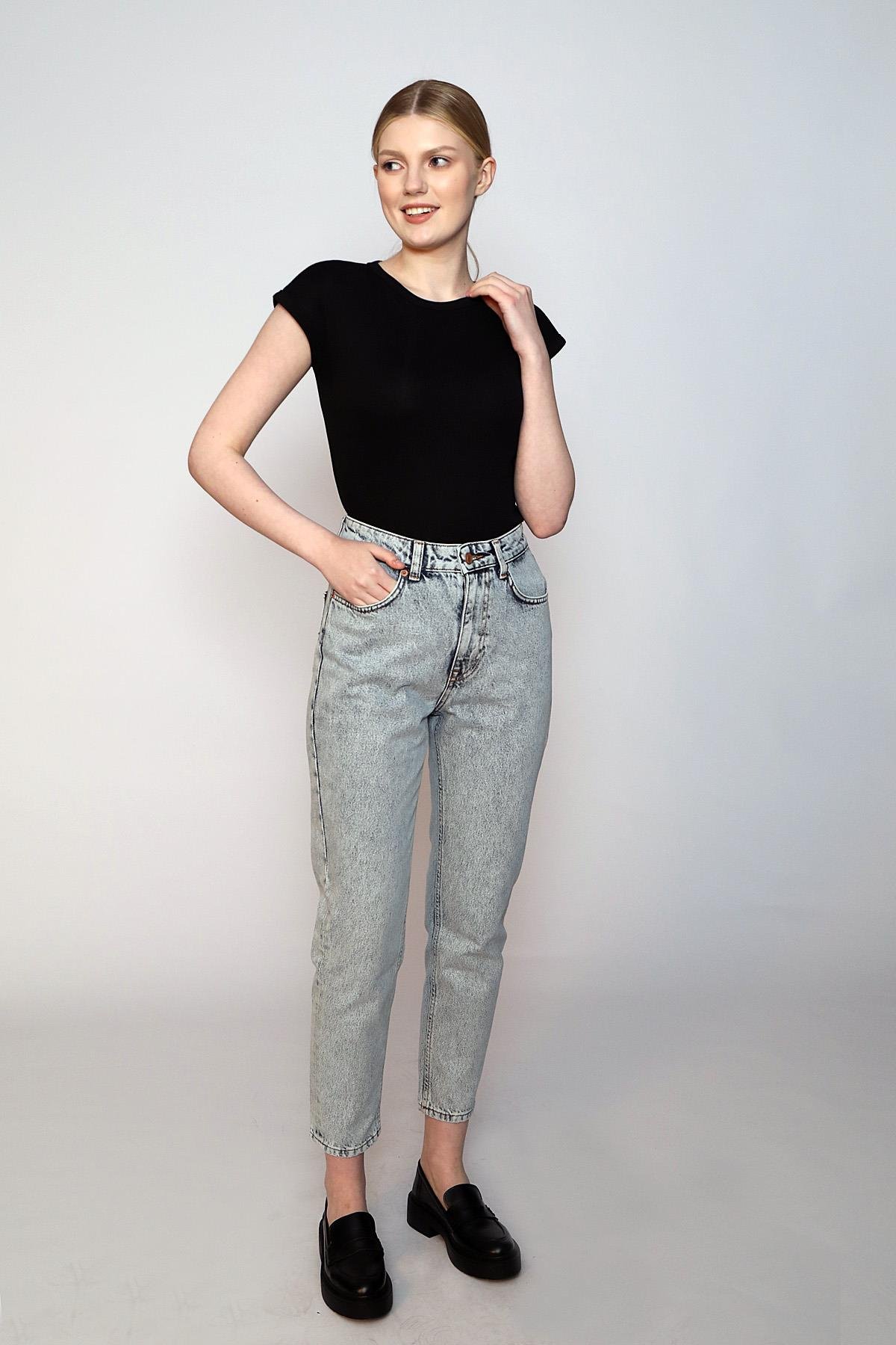 Rosa Kadın O Yaka T-Shırt Siyah