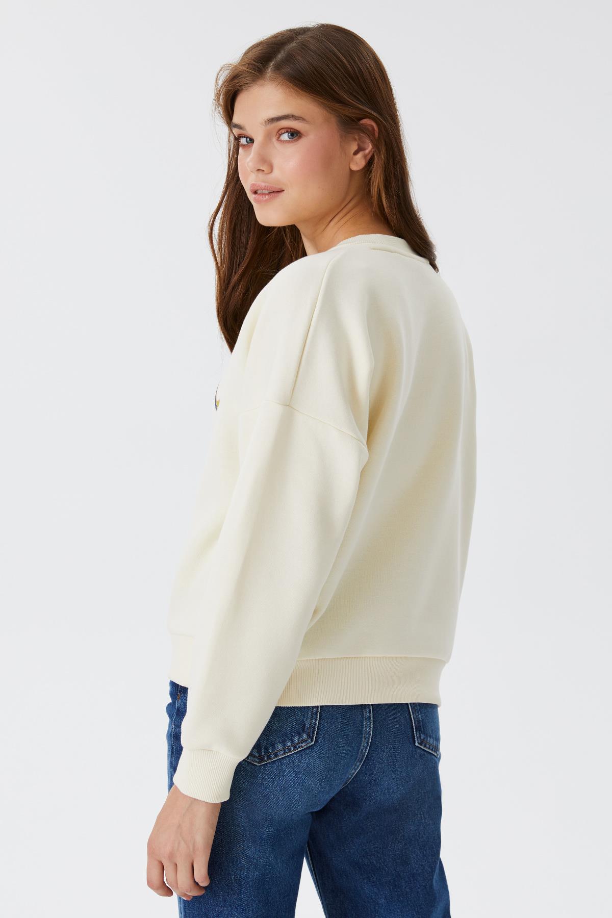 Tila Kadın %100 Pamuk O Yaka Sweatshirt Ekru